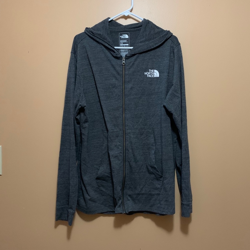 Men’s lightweight sweater